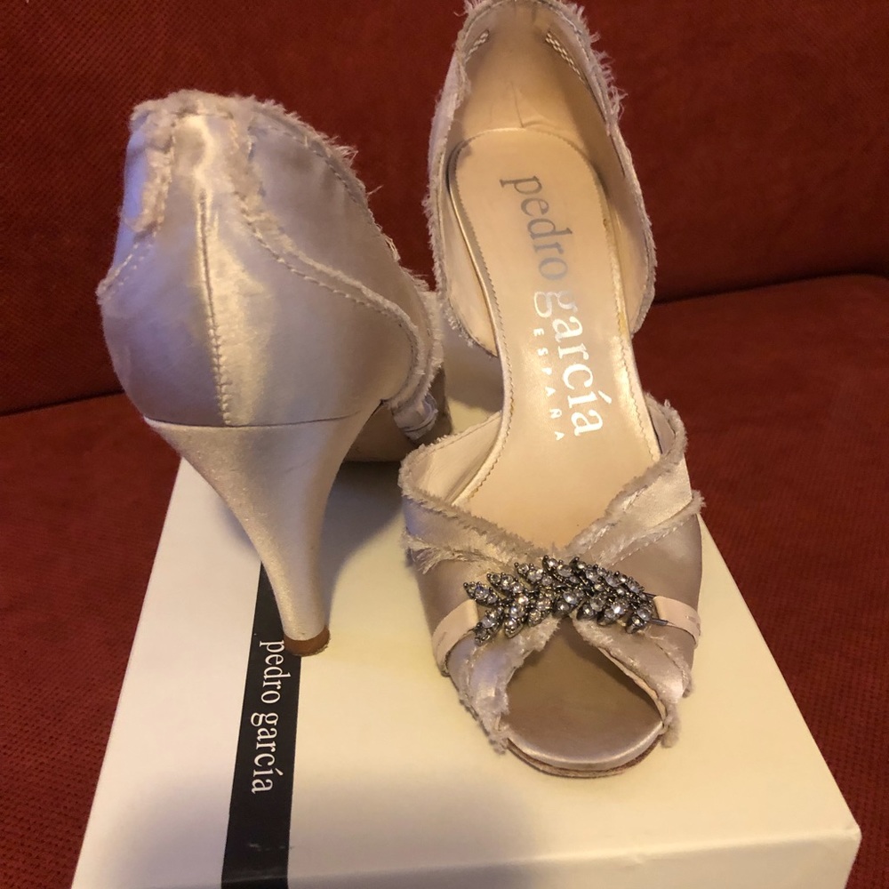 Pedro Garcia shoes. Warn twice; perfect condition. Fray on top is the style.